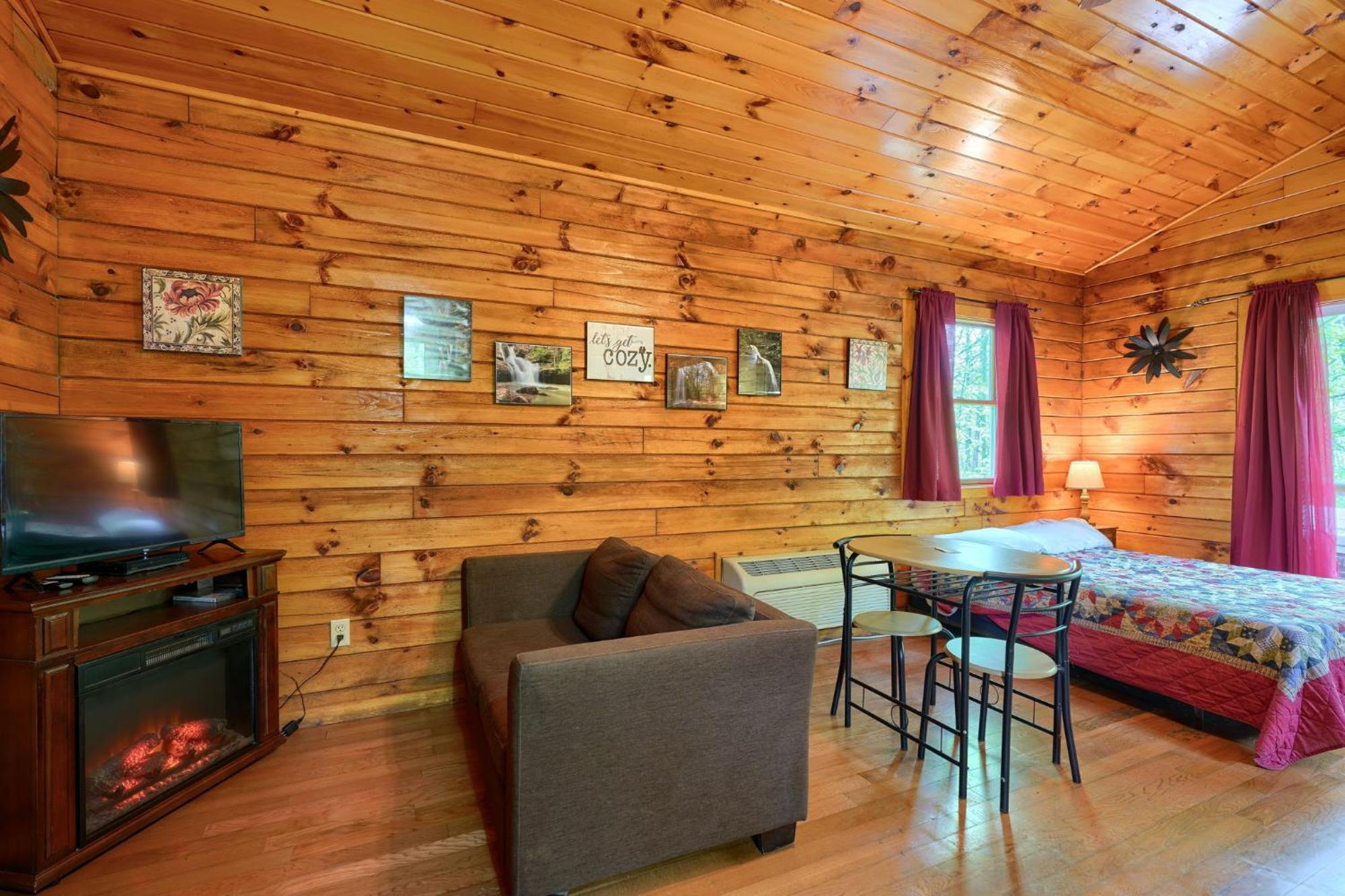 Blue Rose Cabins - Cozy Cabin Логан Экстерьер фото