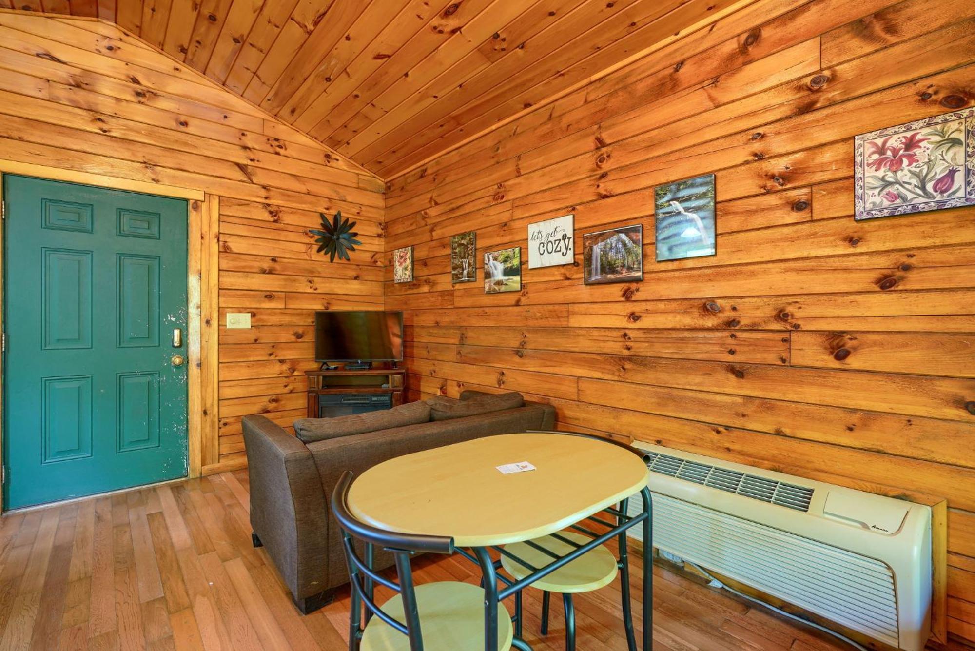 Blue Rose Cabins - Cozy Cabin Логан Экстерьер фото